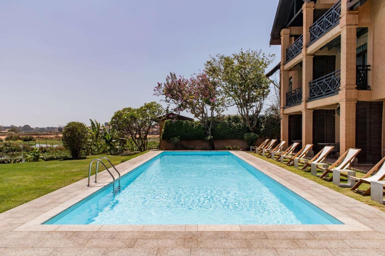 Radisson Hotel Tamboho Waterfront Antananarivo Exterior foto